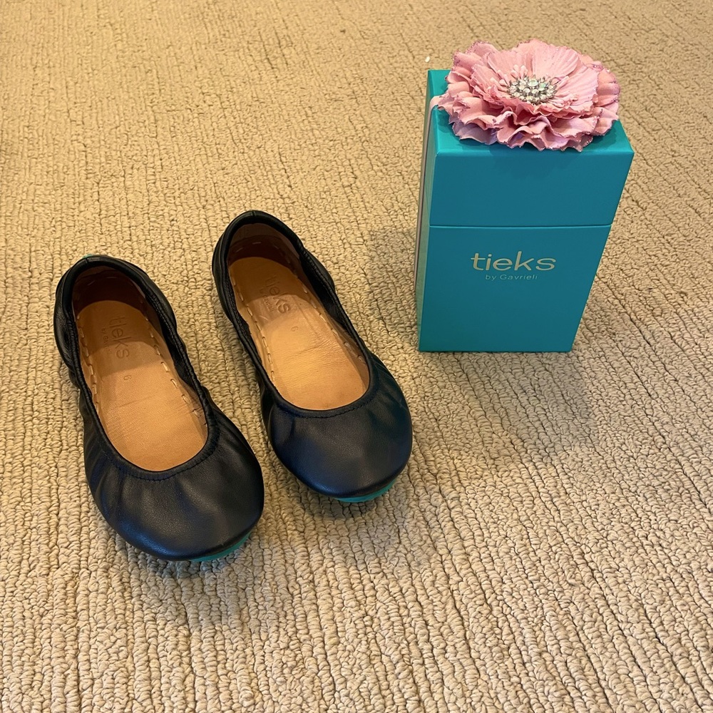Tieks